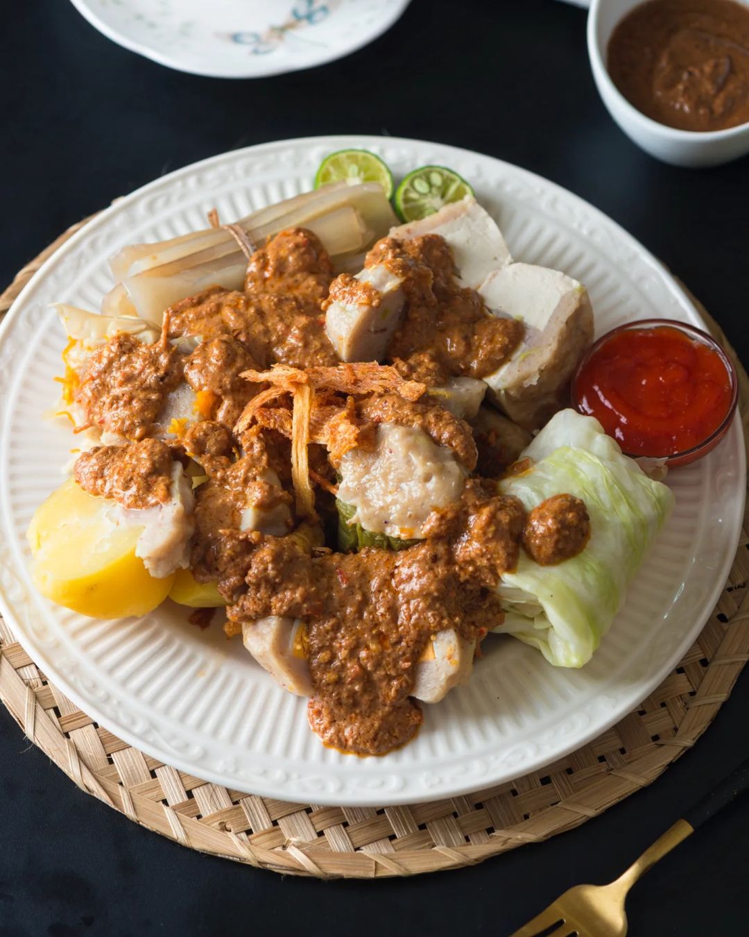 siomay-babi-enak-di-jakarta-1