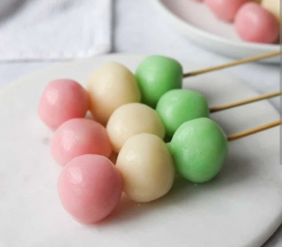 Dango, Camilan Jepang yang Kenyal dan Manis