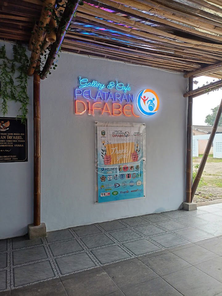 cafe-dengan-barista-disabilitas-6