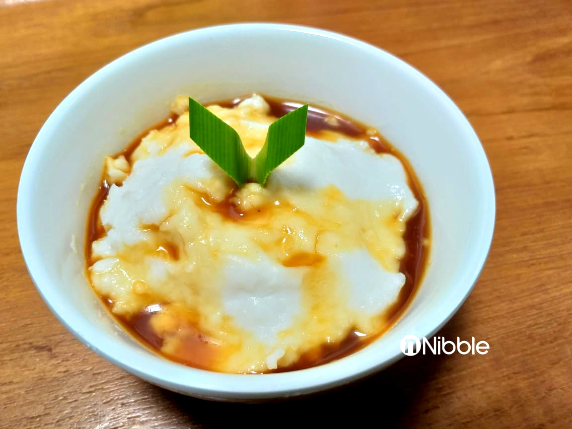 Resep Bubur Sumsum Kuah Gula Merah. Manis dan Lembut