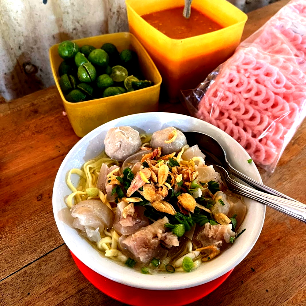 10 Kuliner Pasar Baru Bandung, dari yang Legendaris Sampai Viral