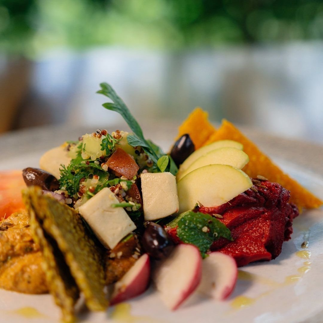 10 Restoran Vegetarian di Bali yang Bikin Lapar Mata dan Perut