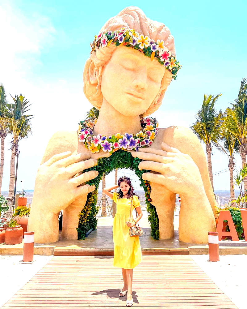 Aloha PIK 2, Destinasi Hits Jakarta dengan Tropical Vibe
