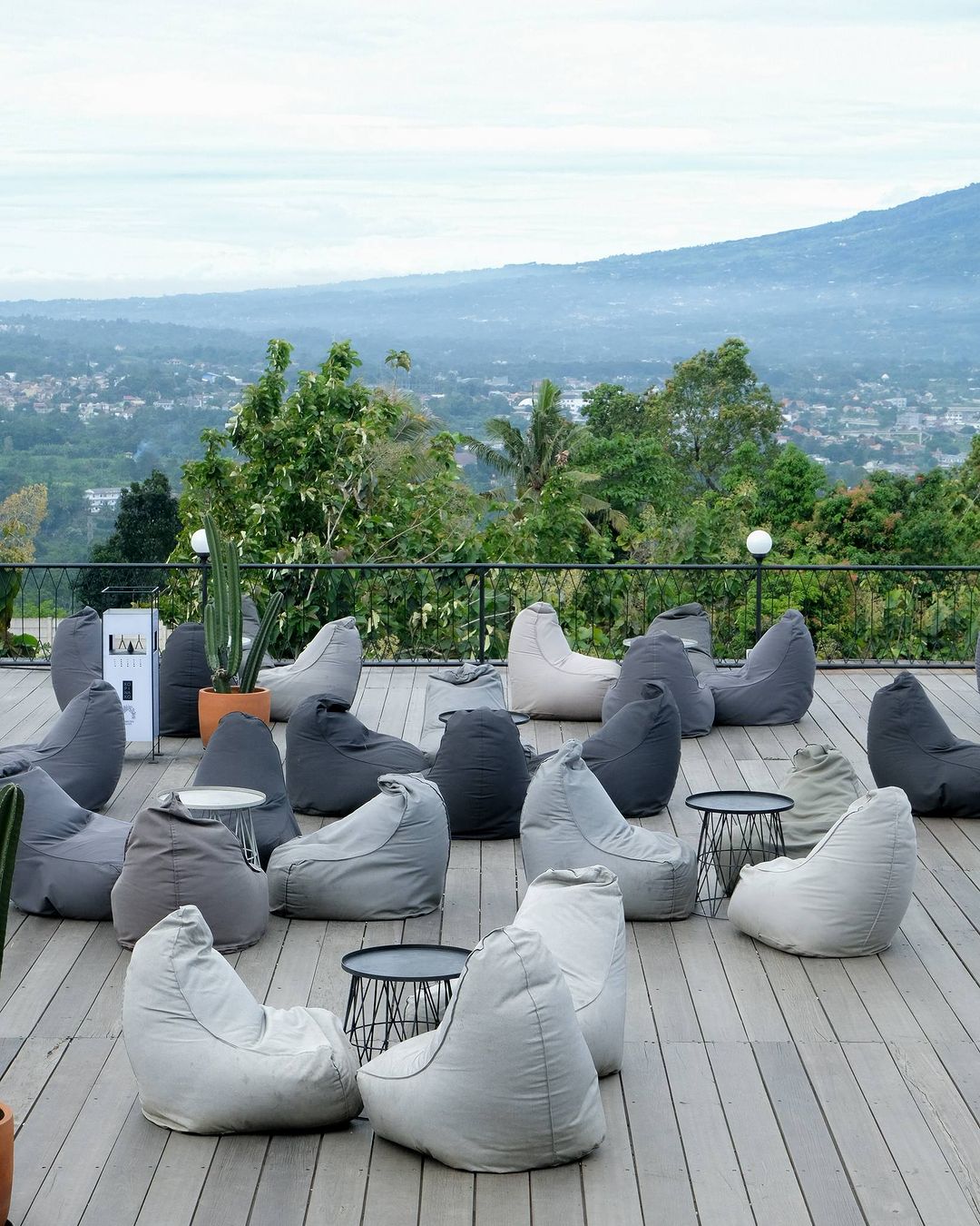 cafe-di-puncak-bogor-01