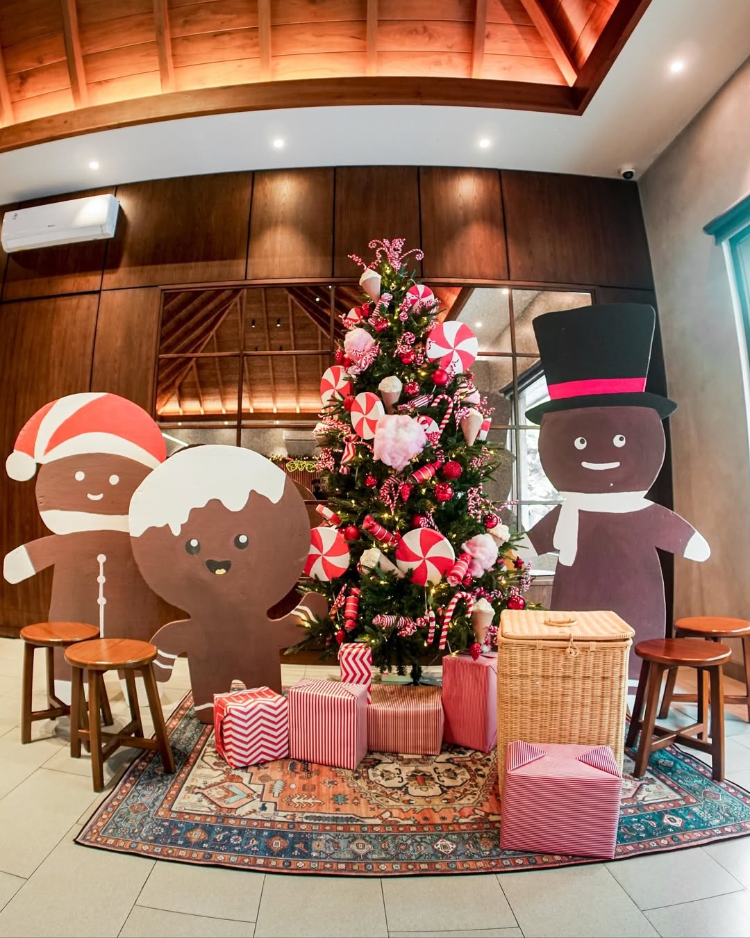 cafe-vibe-christmas-jakarta-08