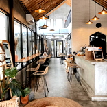 10 Cafe di Jakarta Timur yang Kece dan Insta-Worthy
