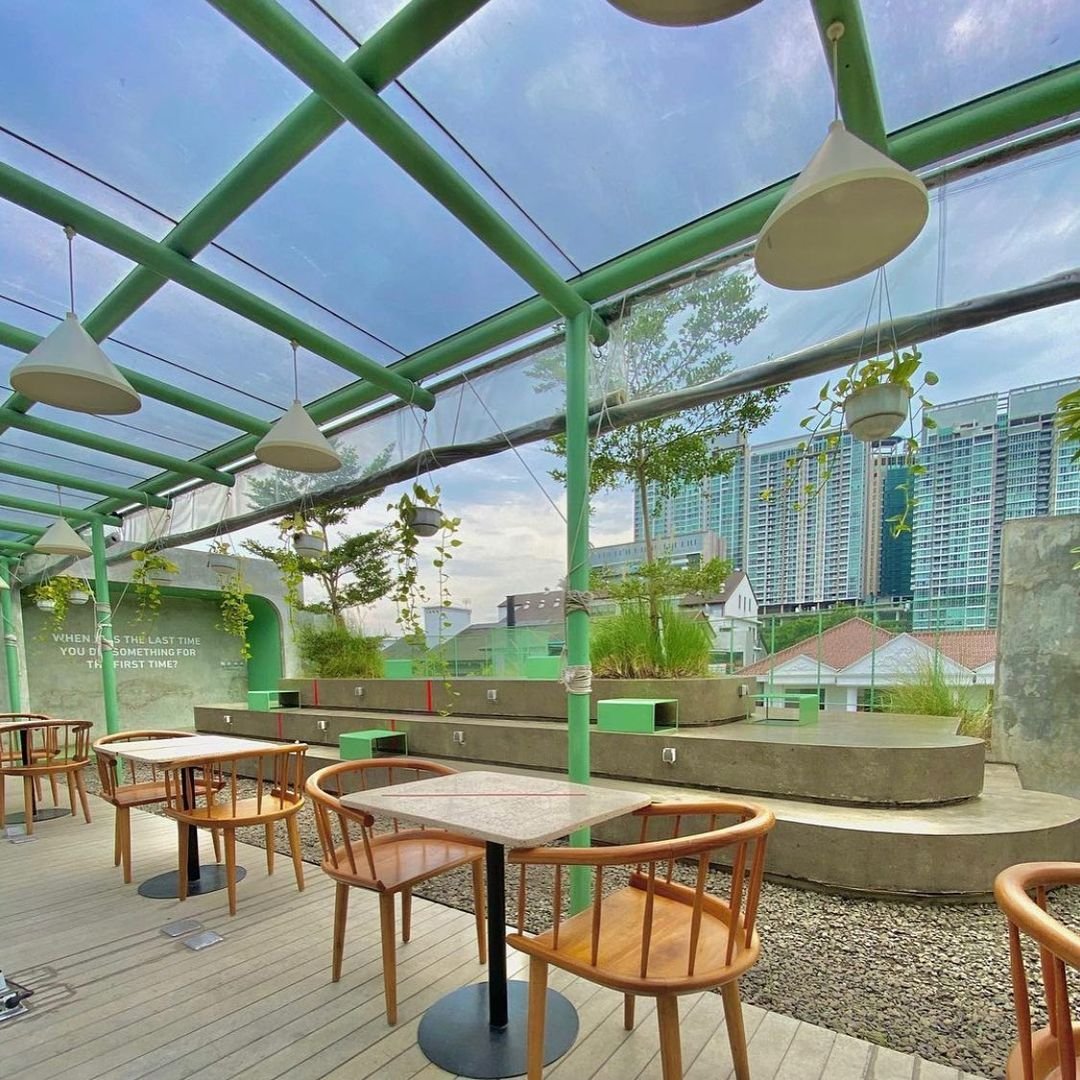 cafe-rooftop-di-jakarta-selatan-11.jpg