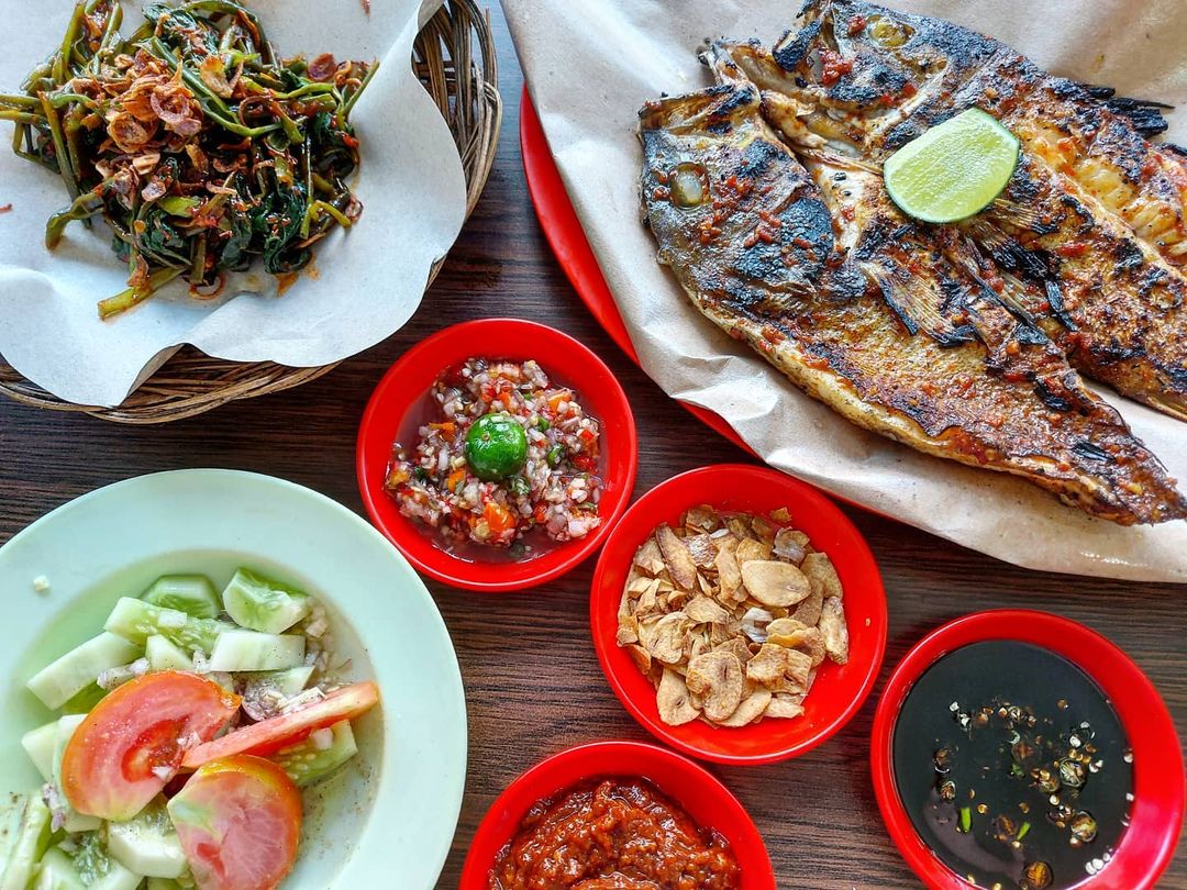 Puas dan Enak, Ini Tips Cara Makan Seafood Murah di Jimbaran
