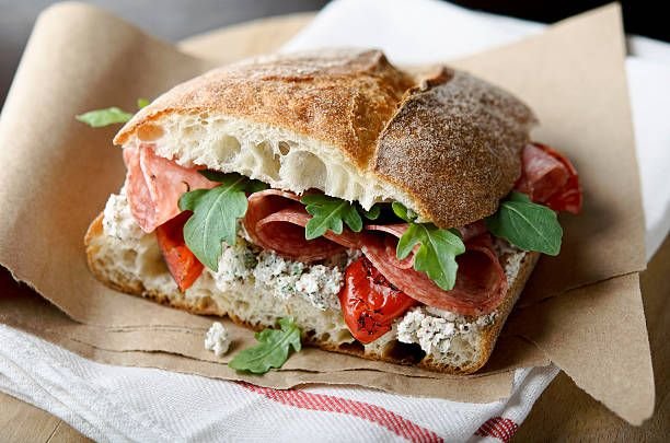 Ciabatta: Roti Crunchy Khas Italia yang Populer