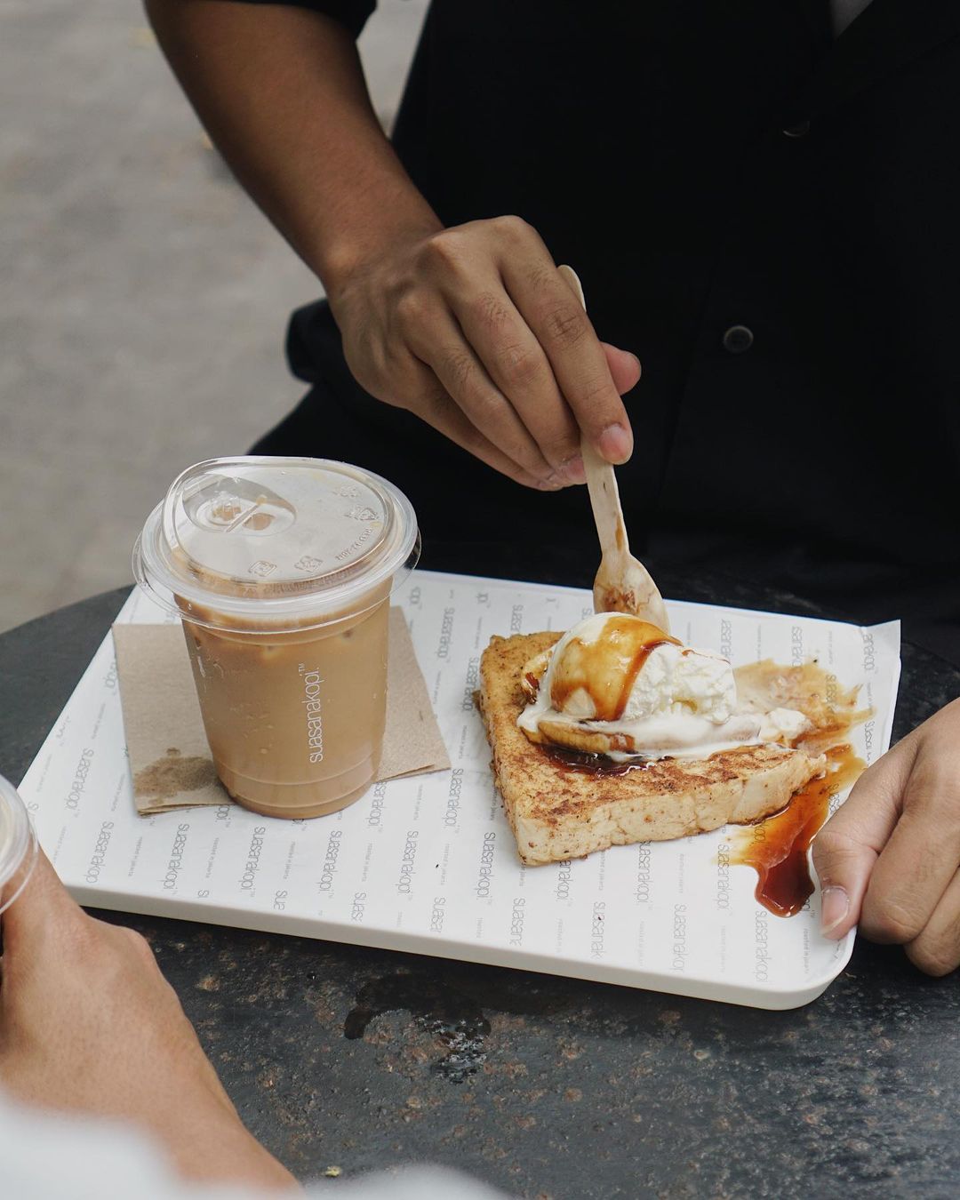 es-kopi-susu-enak-di-kemang-09