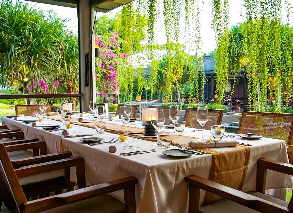 10 Resto Fine Dining di Bali Paling Mewah dan Romantis