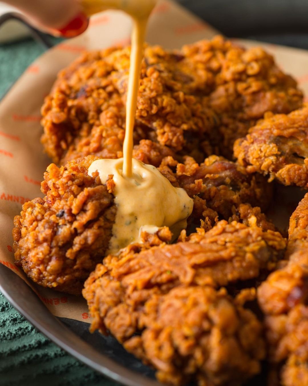 10 Fried Chicken Lokal Paling Enak dan Favorit