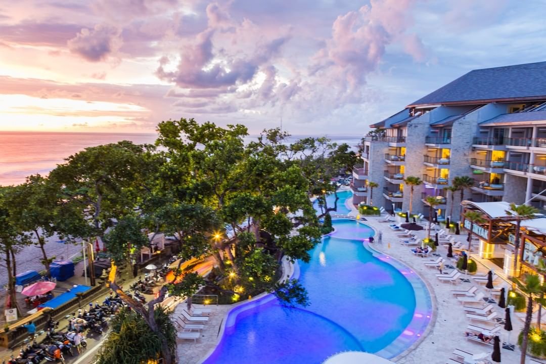 10 Resort dan Hotel di Seminyak Bali yang Mewah Dekat Pantai