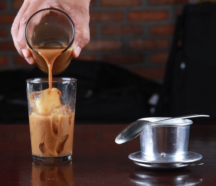 kopi-vietnam-di-jakarta-10