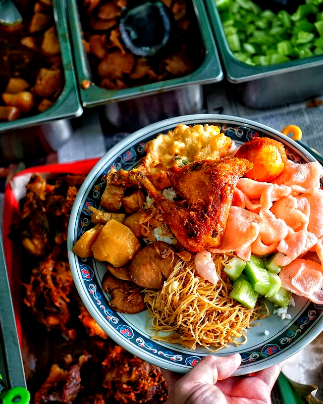 10 Kuliner di Jalan Soleh Ali Tangerang, Banyak yang Legendaris