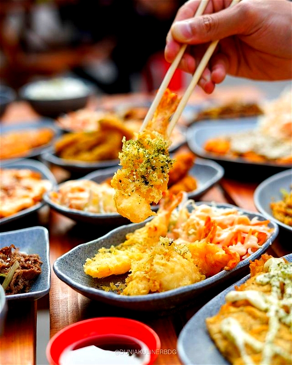 10 Kuliner di Lengkong Kecil Bandung, Surga Makanan Enak Kaki Lima