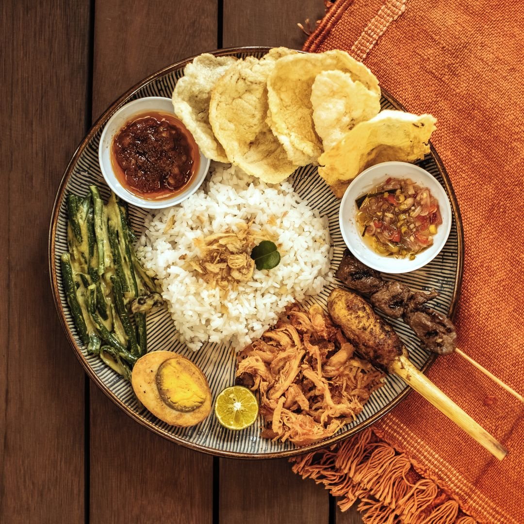 10 Kuliner di Riau Bandung buat Satnite Kamu Berikutnya!