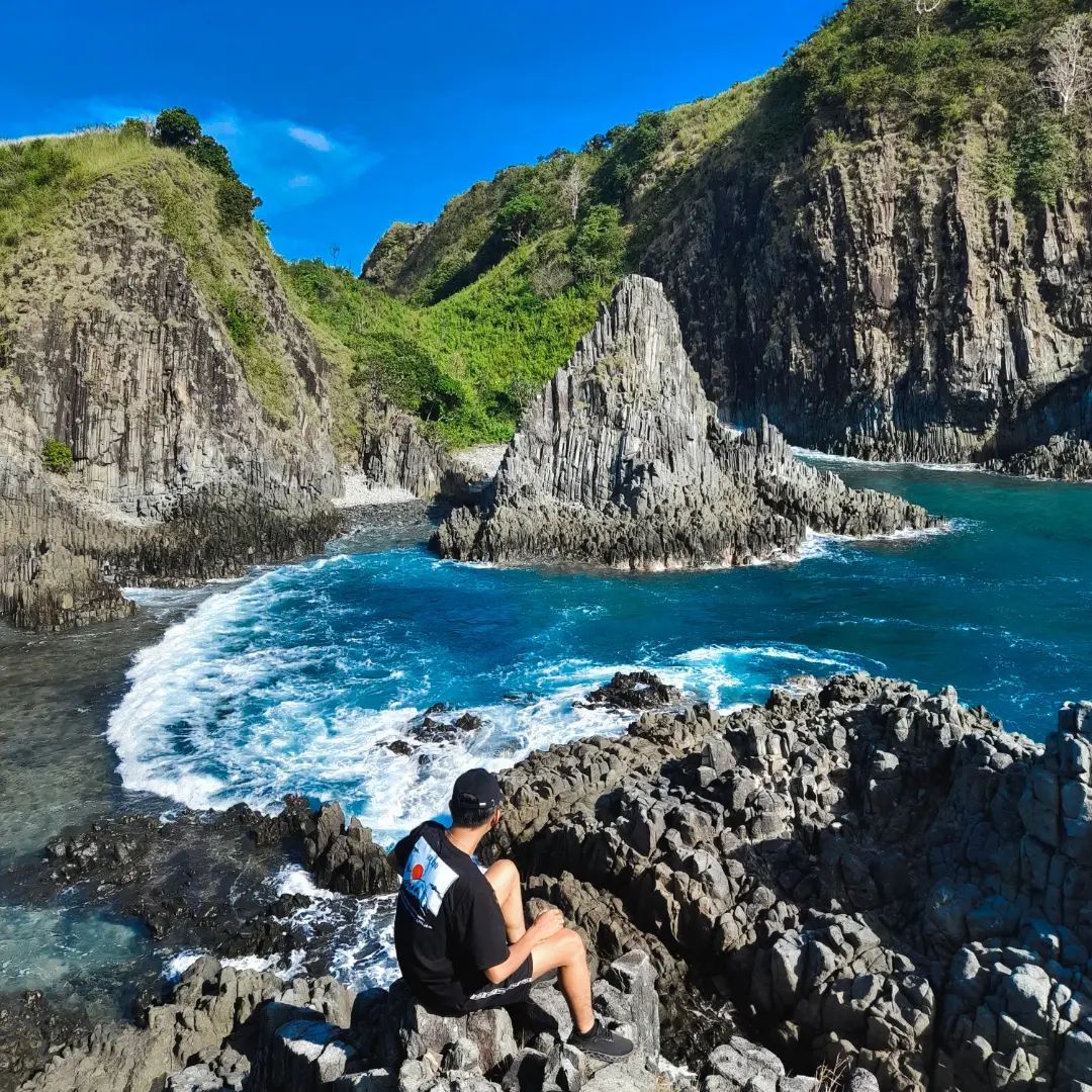 10 Tempat Wisata Alam Tersembunyi di Lombok, Cantik Banget!