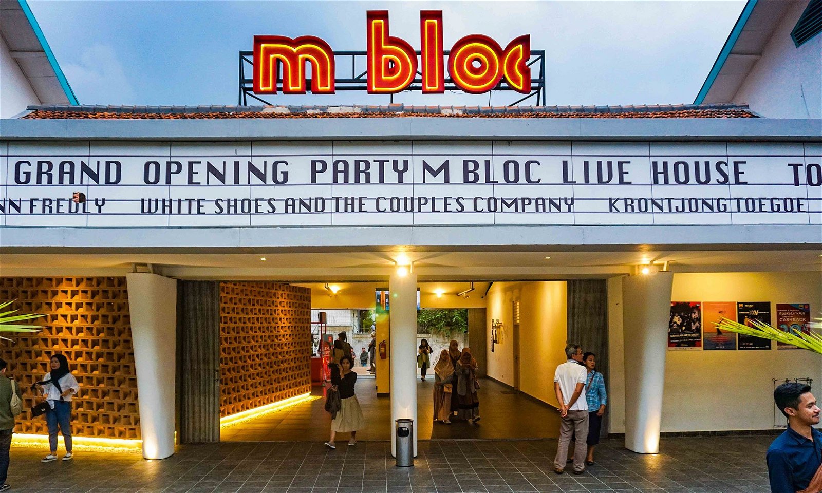 M Bloc Space Jakarta, Jajan Sambil Ngehits di Blok M
