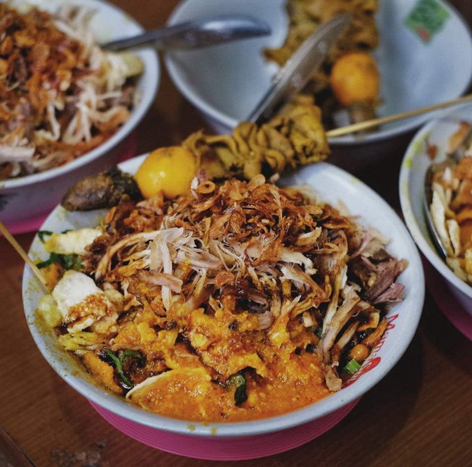 7 Makanan Kaki Lima Paling Enak dan Terfavorit di Jakarta