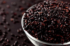 Selain untuk Diet, Ini Manfaat Beras Hitam yang Menakjubkan. 