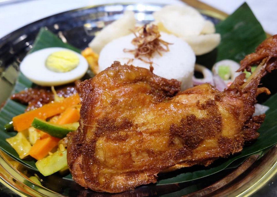 7 Nasi Lemak di Jakarta yang Paling Gurih
