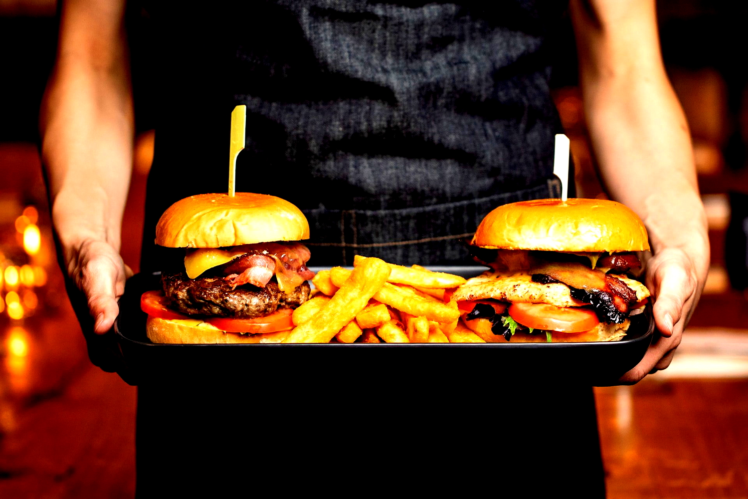 10 Burger di Depok yang Enaknya Sampai Meleleh