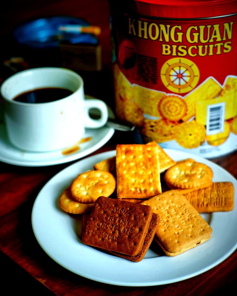 Ada Banyak Kisah di Balik Biskuit Khong Guan