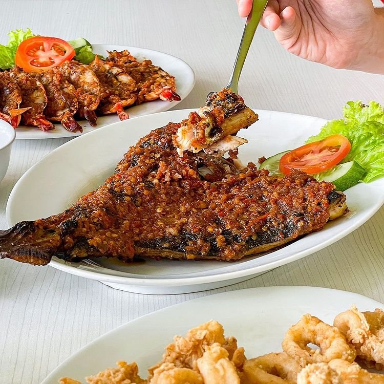 Adu Nyali dengan Makanan Pedas dari 12 Restoran Manado di Jakarta