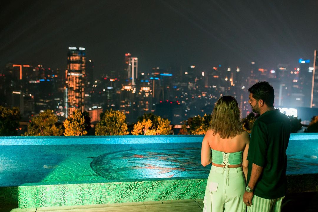 Romantis! Ini 10 Restoran Rooftop di Jakarta untuk Valentine Dinner