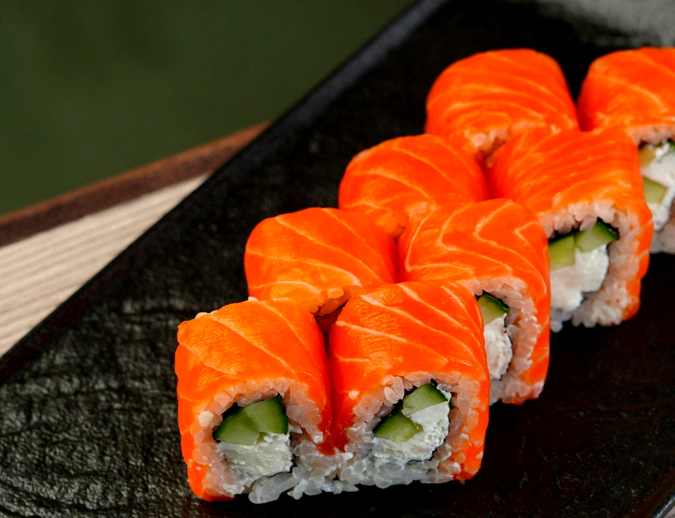Sejarah Salmon Sushi di Jepang. Ada Peran Besar Norwegia di Dalamnya