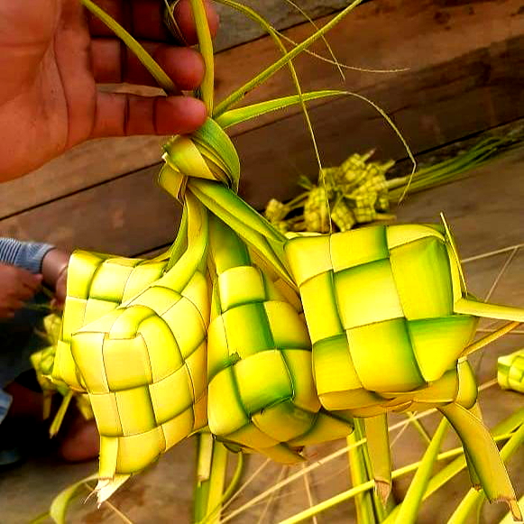 Sejarah Ketupat, Sajian Wajib Saat Hari Raya