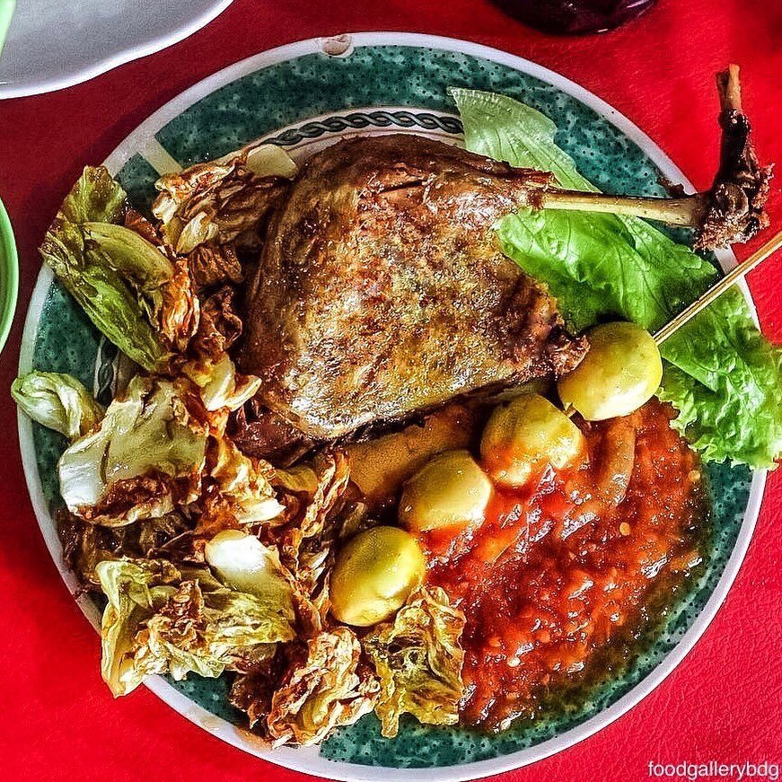 10 Tempat Berburu Streetfood di Bandung Paling Terkenal - Nibble