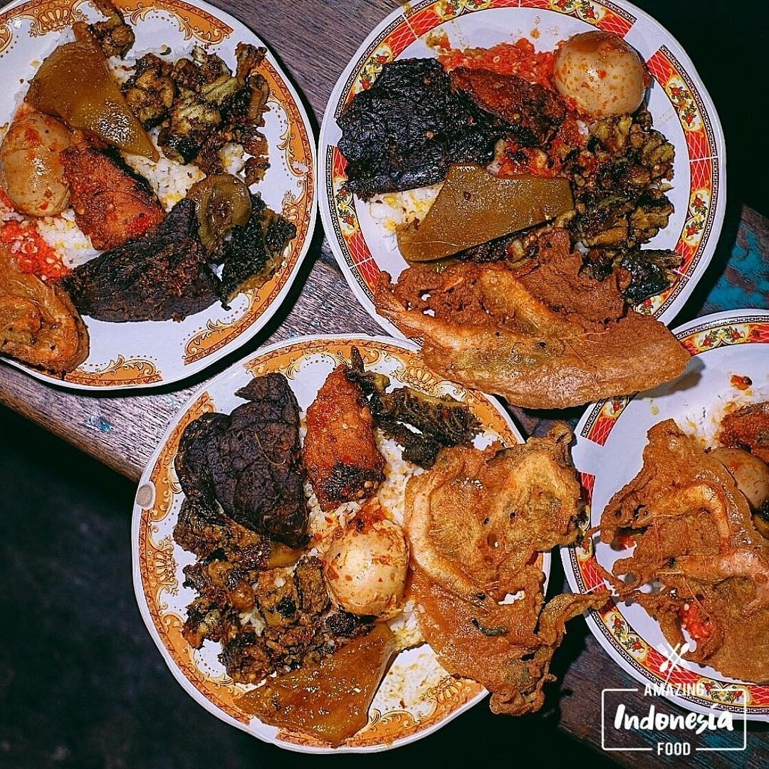 10 Kuliner Malam di Surabaya yang Enak. Jangan Buru-Buru Tidur