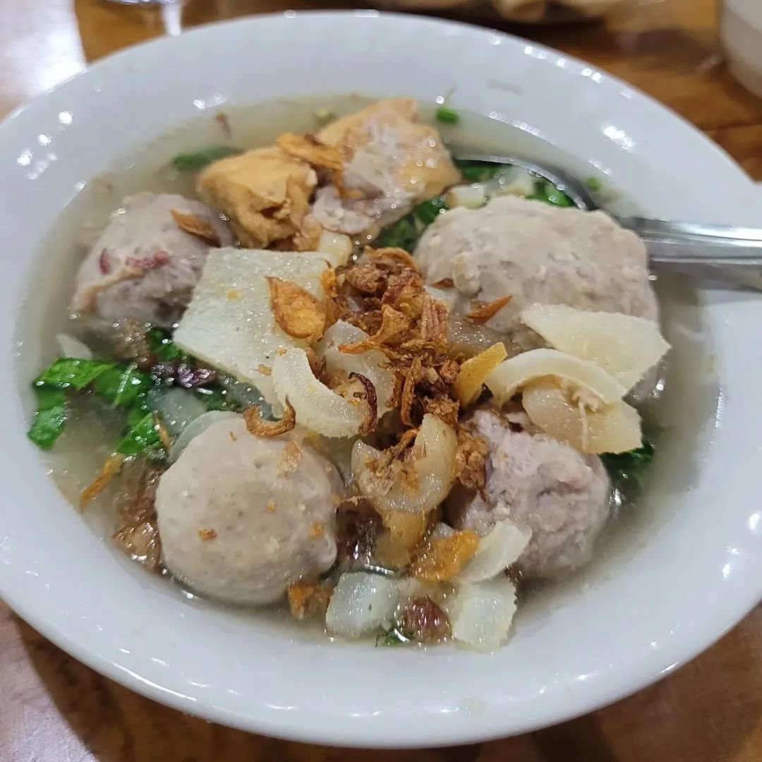 tempat-makan-bakso-enak-di-tangerang-04