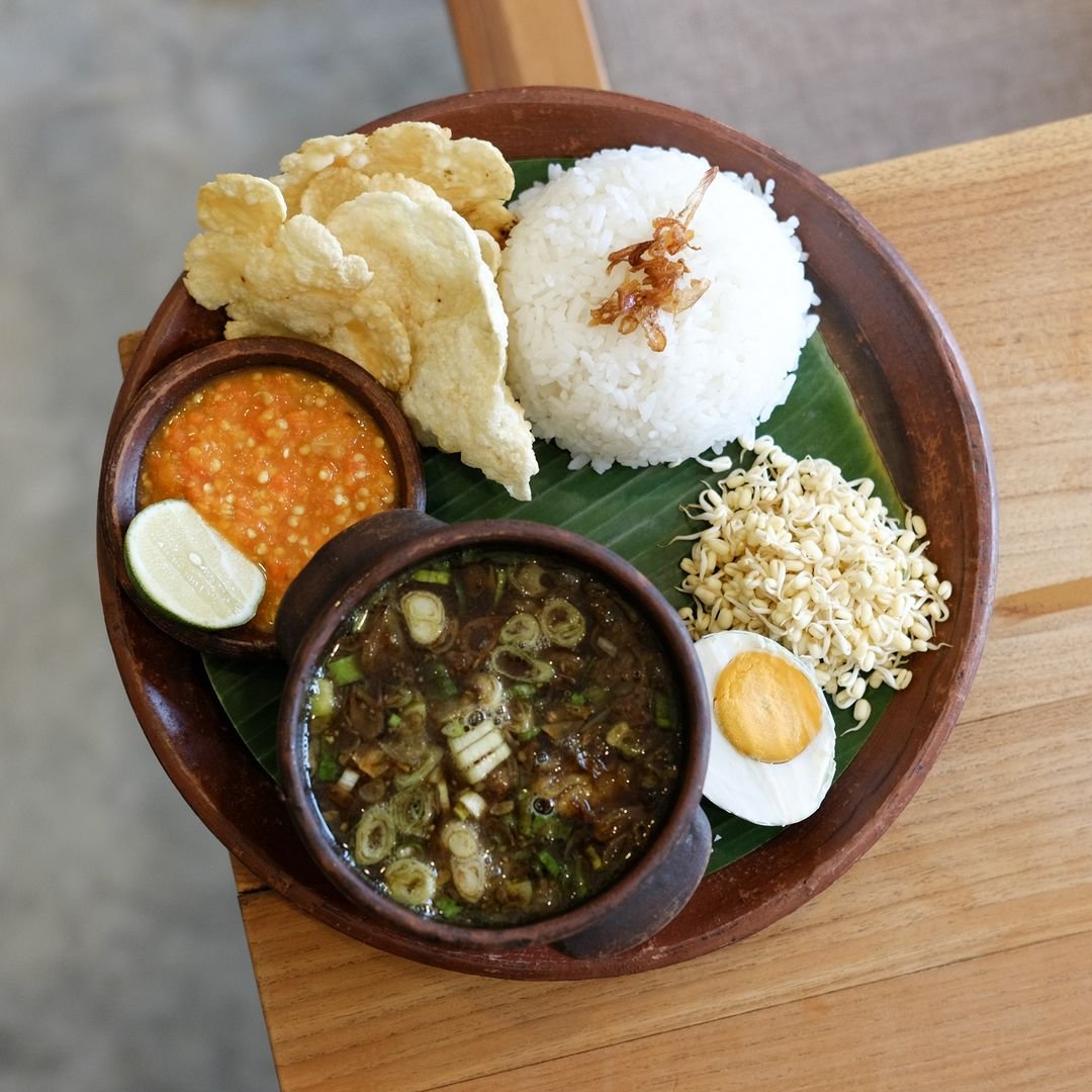 10 Tempat Makan di Jalan Bangka Jakarta, Dari Kaki Lima Hingga Cafe
