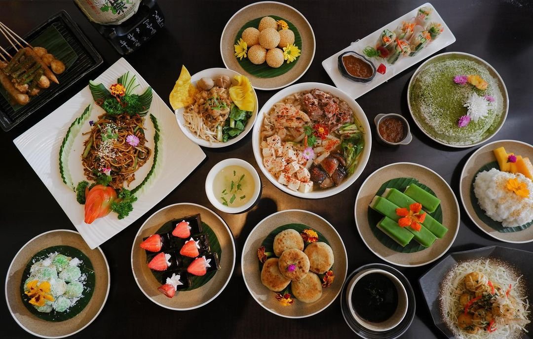 10 Tempat Makan Dekat Stasiun MRT Bundaran HI Paling Yummy
