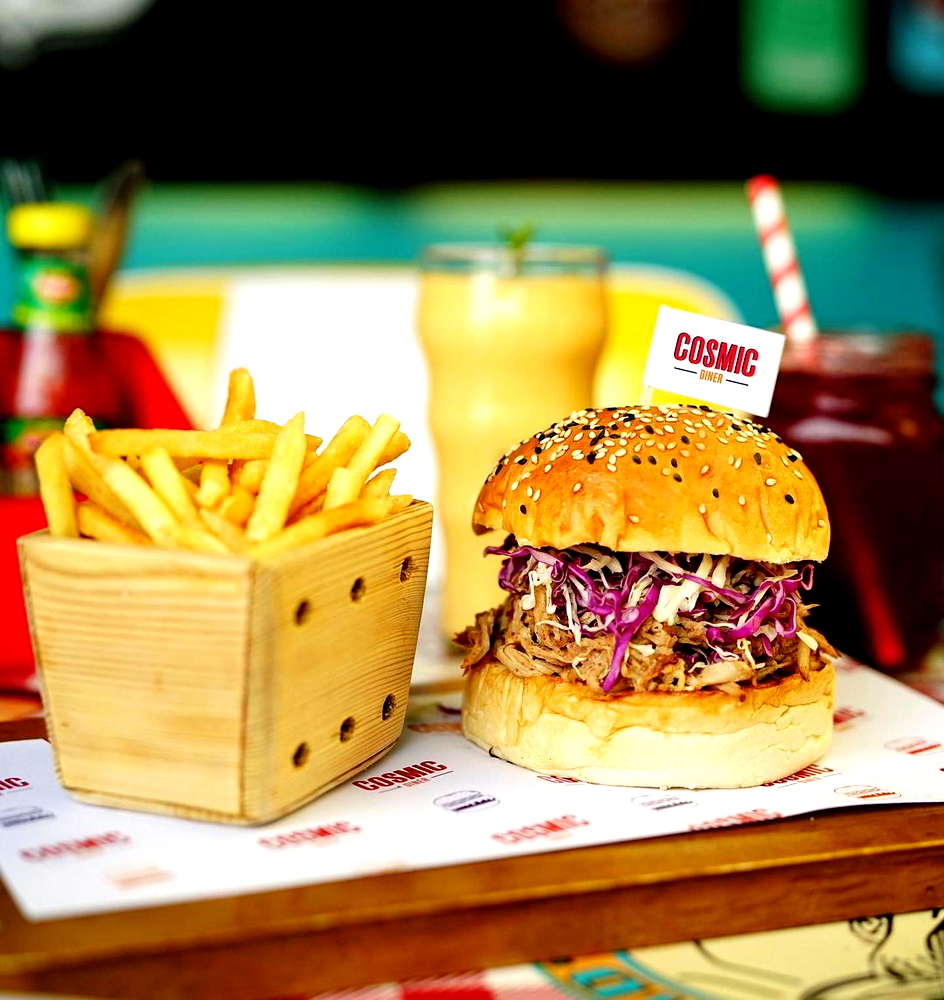 10 Tempat Makan di Sunset Road Bali yang Punya Comfort Food Enak