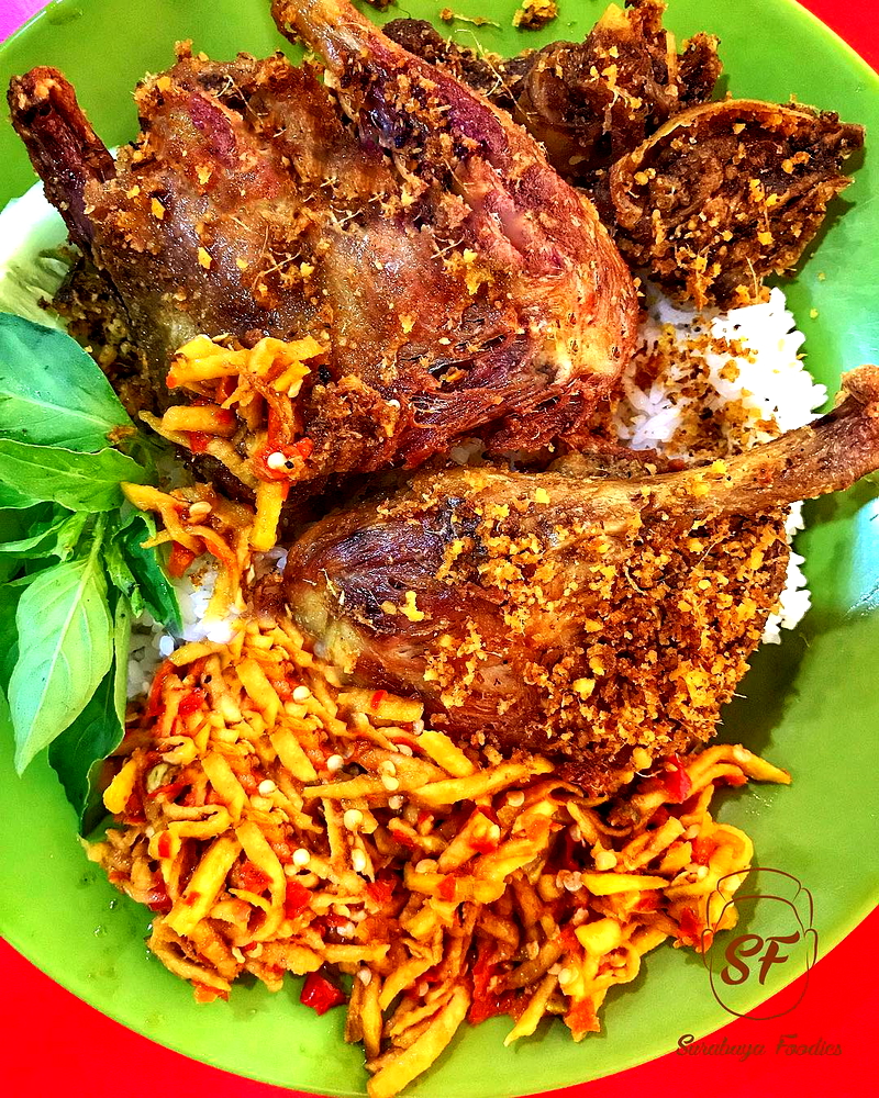 10 Tempat Makan Favorit di Surabaya yang Enak Banget